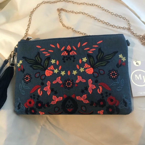MJ New York Handbags - MJ New York Denim Embroidered Bag w/ Gold Chain